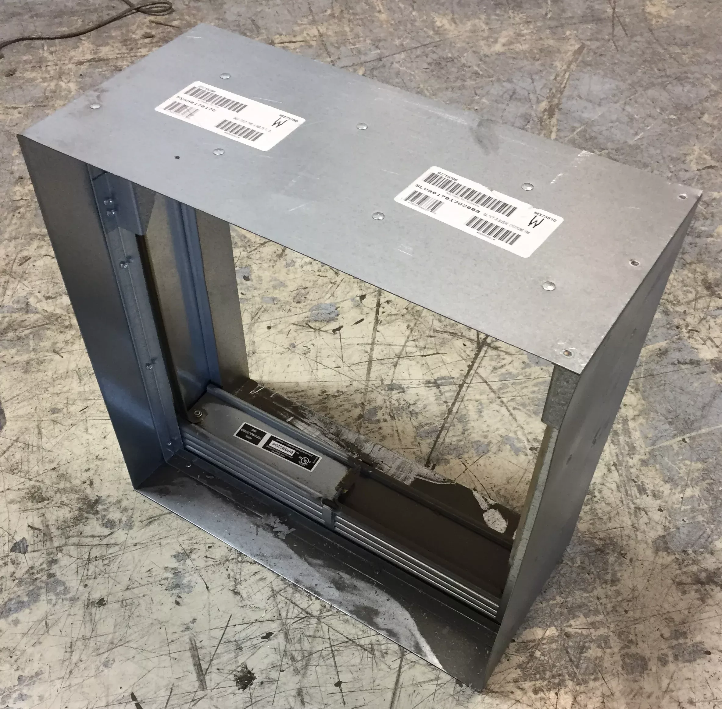17" x 17" x 8" Fire Damper For Use in Static Systems Fire Resistant Rating 1-1/2 Hour
