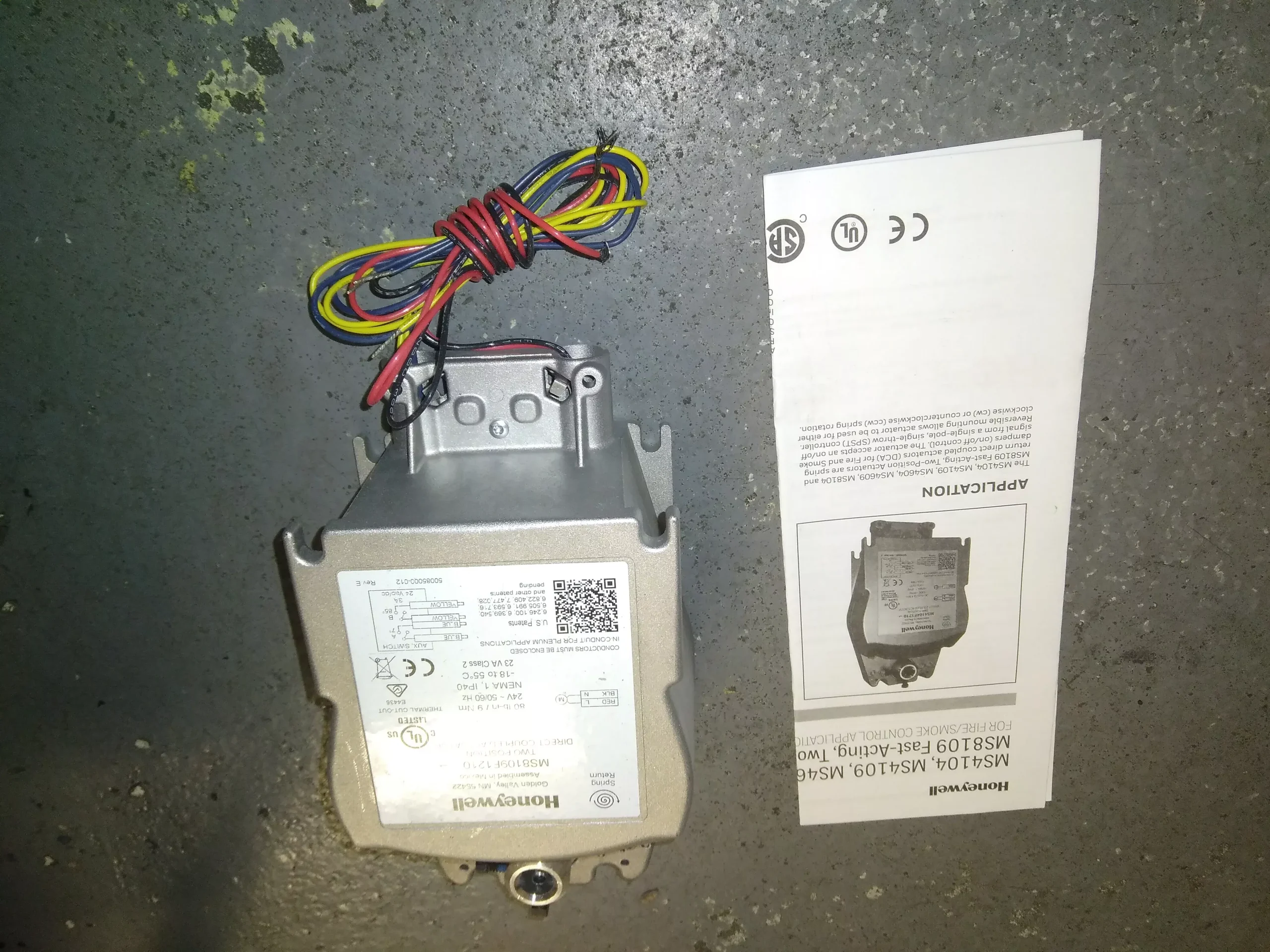 2 Position Direct Coupled Actuator 24V 50/60Hz 80LB-IN