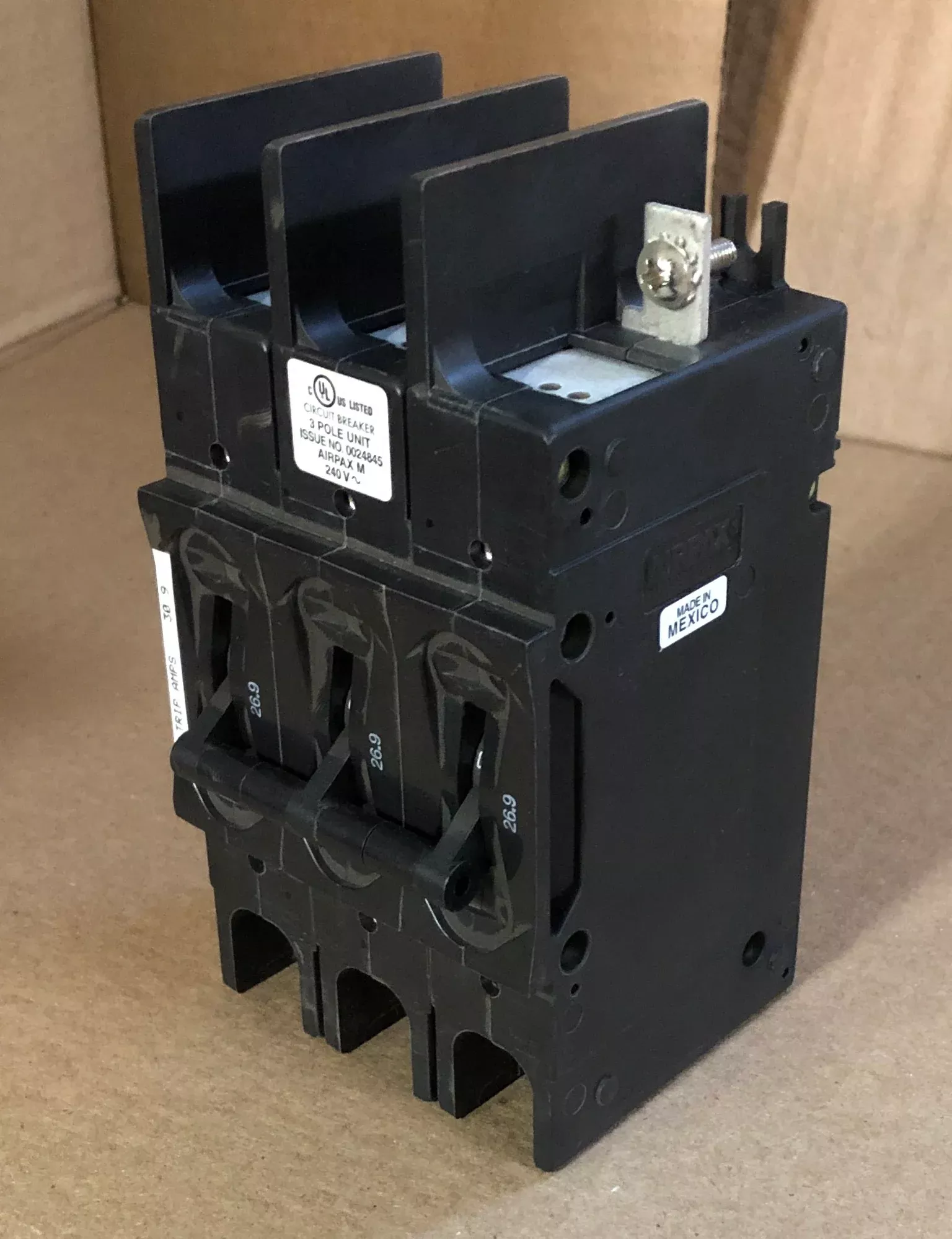 3 Pole 269 A 209 Multi-Pole Series Hyd Mag Cir Brkr Protector/For Manual Controller Applications