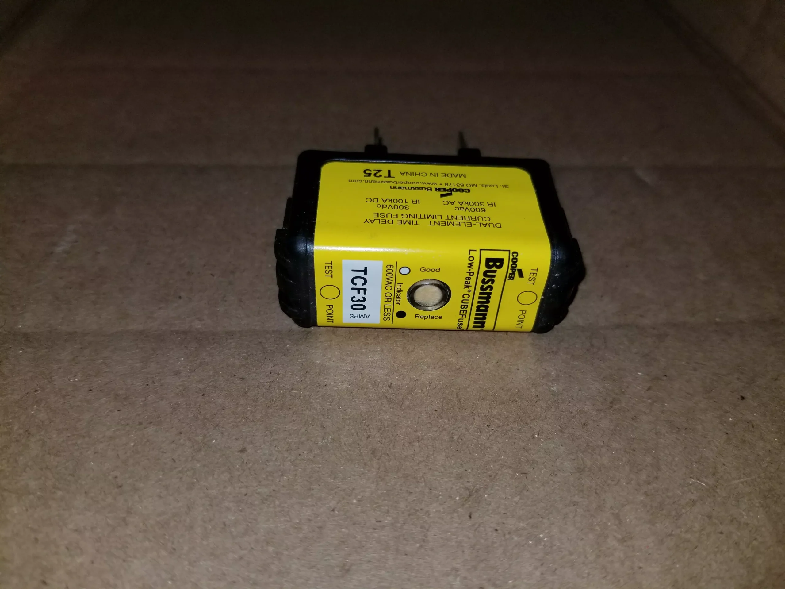 30 AMP LOW-PEAK CUBE FUSE