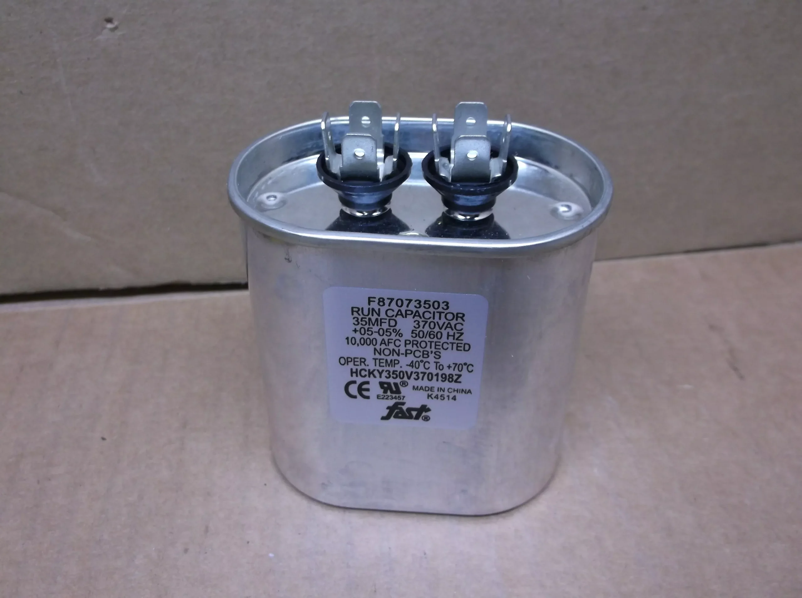 35 MFD x 370 VAC Oval Run Capacitor