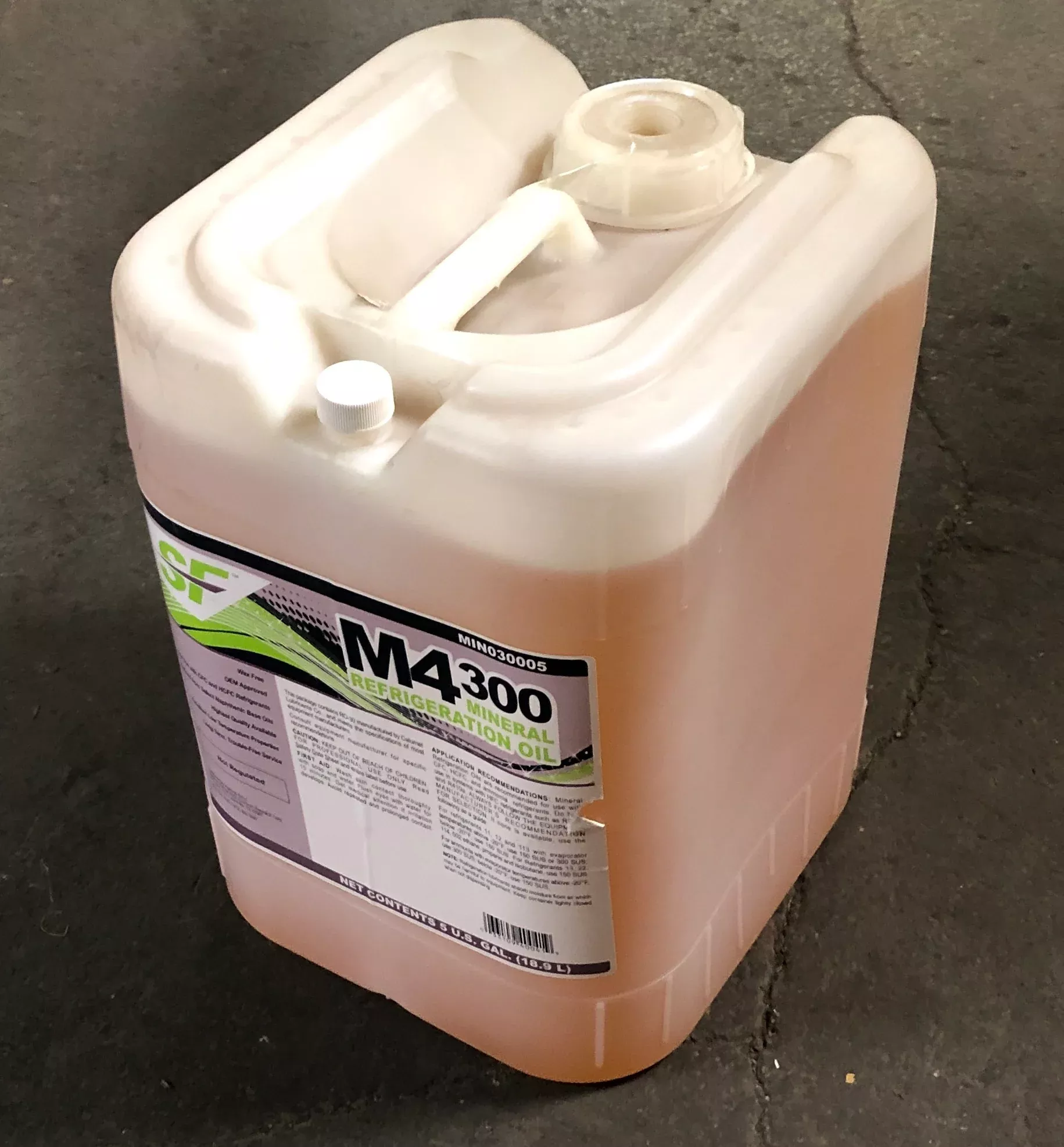 5 GALLON "M4300" MINERAL REFRIGERATION OIL FOR USE WITH CFC, HCFC, AND AMMONIA REFRIGERANTS