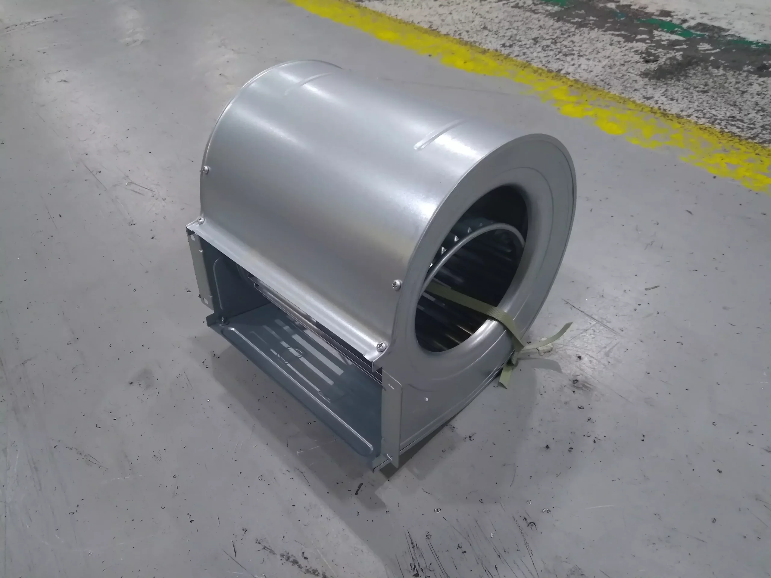 9" Blower Housing and Wheel Assembly, Less Motor CCW Rotation, Concave Orientation 1/2" Bore
