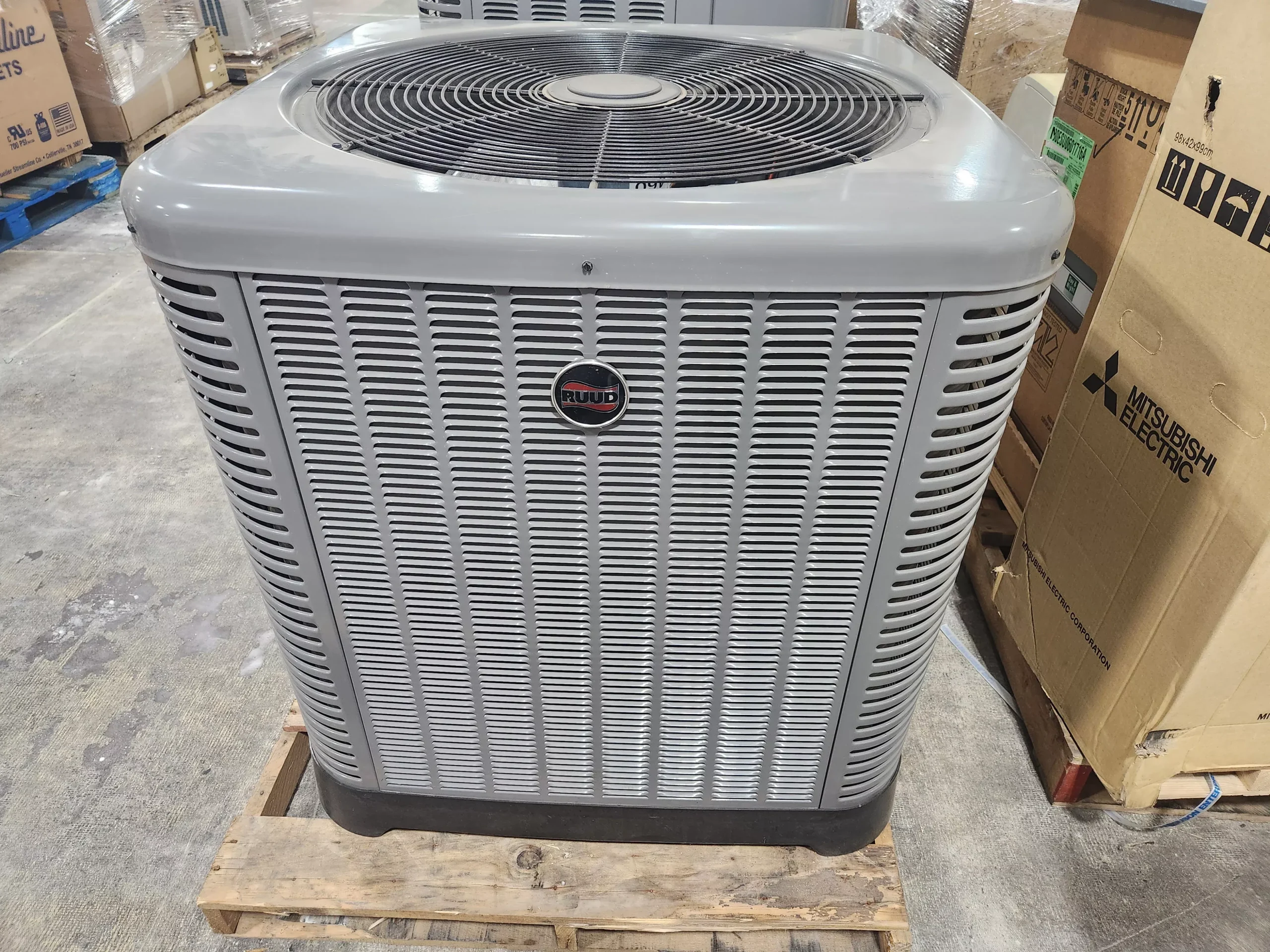 COMMERCIAL USE ONLY 4 Ton Split System Heat Pump 460/60/3 R401A 14 SEER