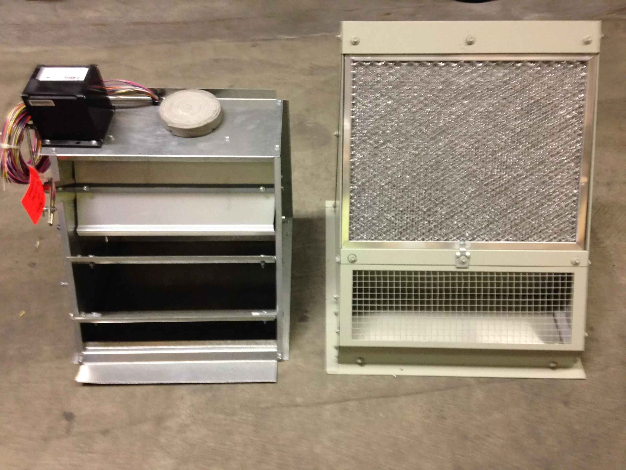 Down Discharge Economizer w/Barometric Relief