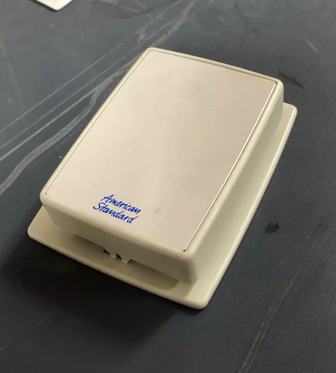 Electronic Remote Sensor Thermostat