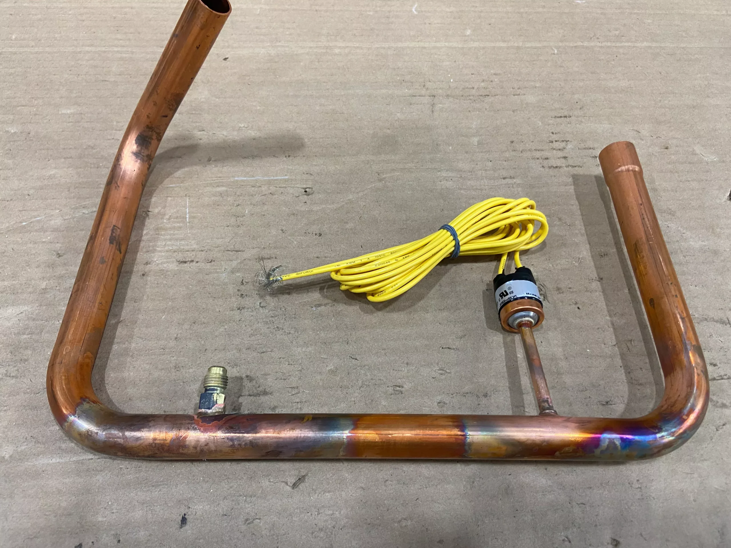 Suction Tube Assembly With Low Pressure Cutout Switch