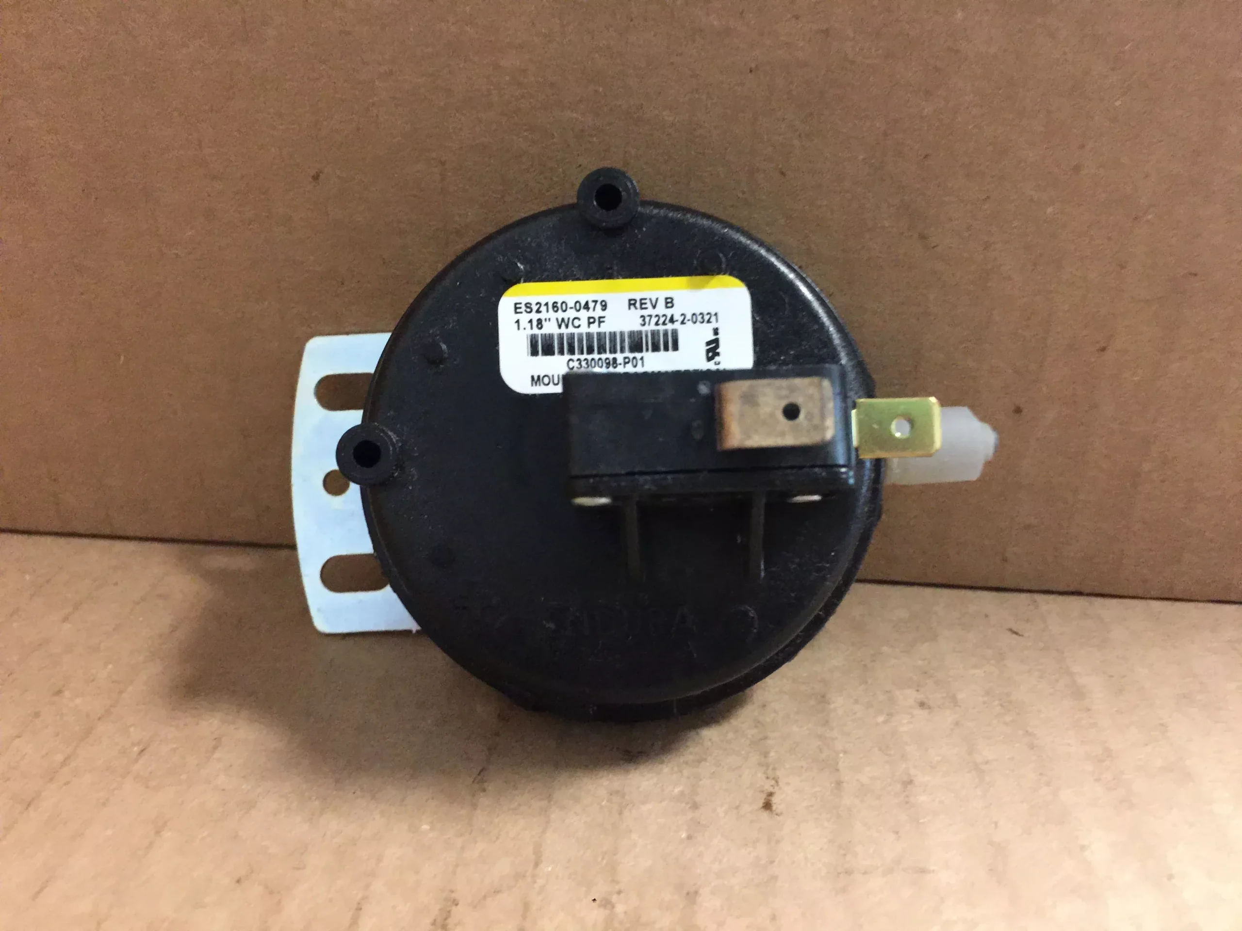 Switch;Furnace Air Pressure Switch, Open-1.18"W.C.